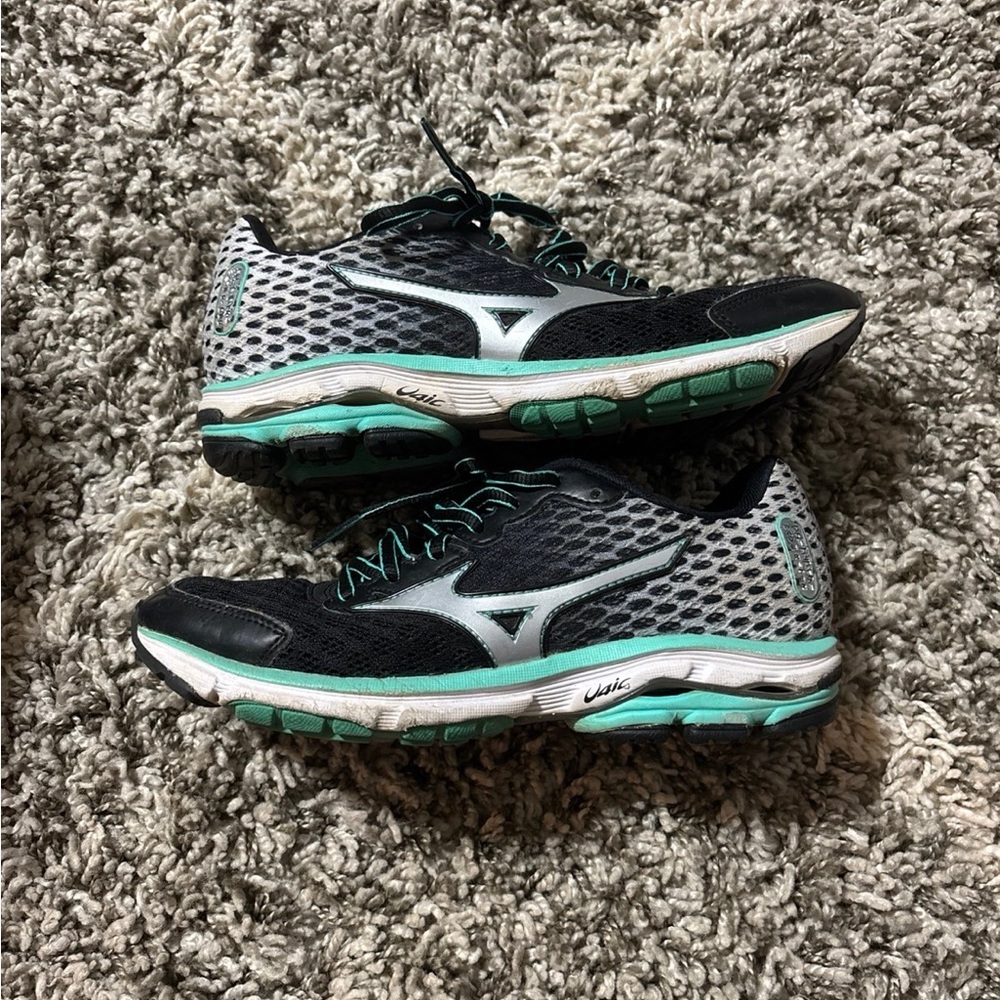 Asics Black and Gray Athletic Shoes with Breathable Mesh